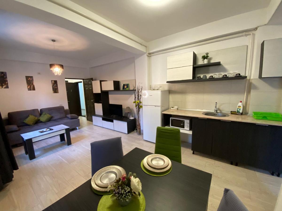 Apartament Ella T2 Daire Navodari Dış mekan fotoğraf