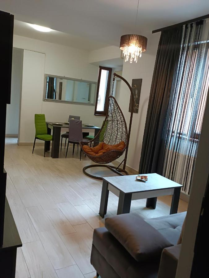 Apartament Ella T2 Daire Navodari Dış mekan fotoğraf